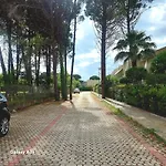 Blue Paradise - Gjiri I Lalezit 펜션 Plazhi San Pietro