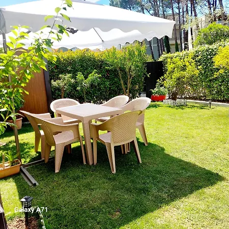 Blue Paradise - Gjiri I Lalezit *